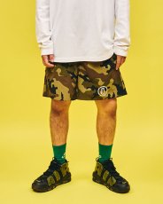 画像1: OLD LOGO NYLON SHORTS（CAMO） (1)