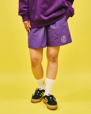 画像1: OLD LOGO NYLON SHORTS（PURPLE） (1)