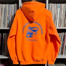 画像1: RECORD SHOP HOODIE(ORANGE) (1)